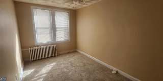 2017 I ST NE #4 Gallery 20