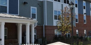 Senior Housing - Foster Pointe Gallery 8