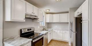 Recently Remodeled 4 bedroom, 2 bath Ranch Style Boulder House Gallery 9