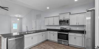 3 bedroom 2 bathroom with a bonus room Gallery 17