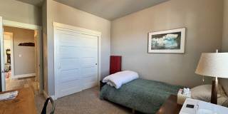 FOR RENT - All Inclusive Owner pays utilities - Furnished 3 bed, 2 bath NorthWest Crossing Townhome Gallery 66