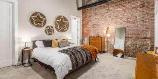 The Lofts at 44 Gallery 21