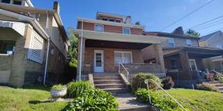 *Spacious & Updated 3BD/1BA Single-Family Home Available in Brookline* *Spacious & Updated 3BD/1BA Single-Family Home Available in Brookline* Gallery 1