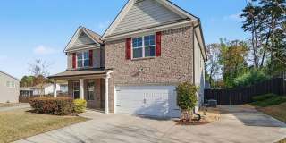 Modern 4BR/2.5BA Home in Lithonia w/Hot Tub & Outdoor Firepit Gallery 4