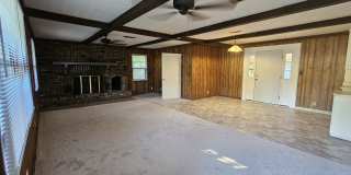 306 Mustang Drive Gallery 30