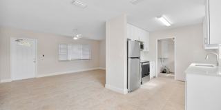 Spacious 3BD/2BA Home Gallery 13