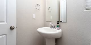 Exquisite 2-Story Home: Luxury Living in Tranquil Cul-de-Sac Setting!! Gallery 19