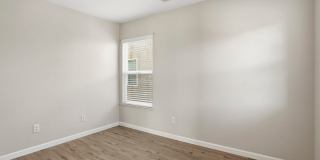 SPACIOUS & CLEAN 2 STORY, 4 BEDROOM, 2.5 BATH IN NATOMAS Gallery 28