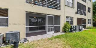 1400 NE 57th Ct Gallery 27