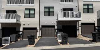 626 Noush Court, #B - Modern Garage Style Townhome Built in 2022! Gallery 42