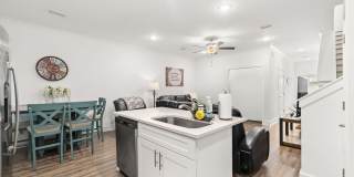 81 Date Palm Lane Gallery 12