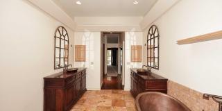 8100 E Camelback Road lot: 39 Gallery 30