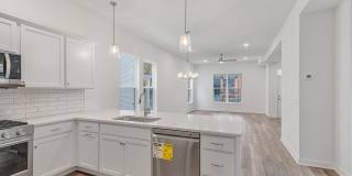 2253 E 97th St Gallery 5