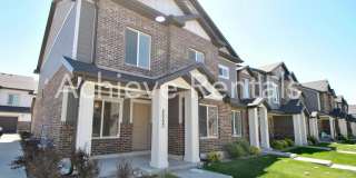 Beautiful End-Unit Townhome | Premium Location Near USU Gallery 1