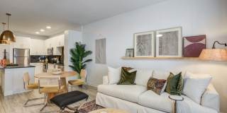 MAA Val Vista Gallery 15