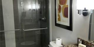 1421 RETREAT Circle Gallery 10
