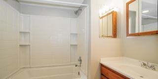 5506 Shannon Heights Boulevard Gallery 12