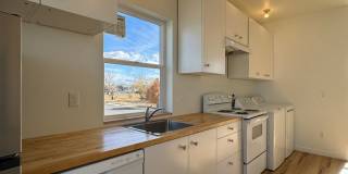 1BR, 1BA with Huge Garage Gallery 9