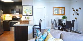 Vanguard Crossing Gallery 17