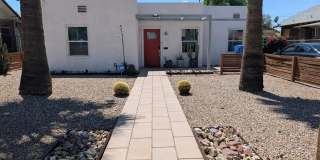 1517 E Roosevelt Street Gallery 17