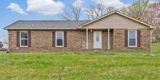 Pet Friendly Three Bedroom! Gallery 1