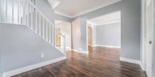 Beautifully Renovated Home in a Prime Location , Plus an Exciting Special Offer! Beautifully Renovated Home in a Prime Location , Plus an Exciting Special Offer! Gallery 8