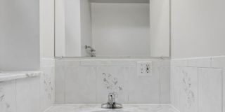 4943 S Washington Park Court Gallery 10