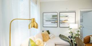 Alta Ivy Gallery 8