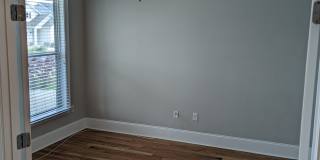 Beautiful 4 Bedroom, 3.5 Bath + Office Single Family Home Located in Ox Bottom Crest For Lease Gallery 5
