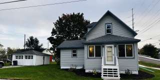 202 Maple Street Gallery 1