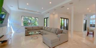 2561 Trapp Ave Gallery 9