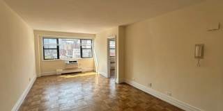 416 E 79th St Gallery 1