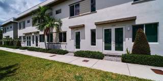 10447 NW 66th St Gallery 2