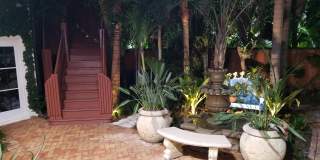 226 NE 1st Avenue unit: Key Lime Suite Gallery 42