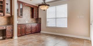 19218 BOLTMORE BAY Gallery 17