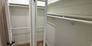 5826 5826 Gallery 28