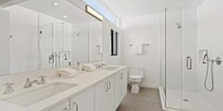 5 bedroom 5 bath Available for Short Term Rental Gallery 25