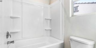 7719 Poppy Gallery 19