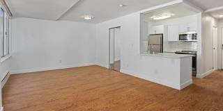 SoMa Square Gallery 43