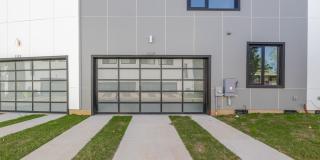 Luxury 3 Bed Townhome in Durham RTP Gallery 49