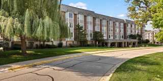 201 Thames Parkway unit: 2F Gallery 1