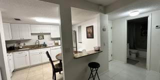 1051 Forrest Nelson Boulevard Gallery 21