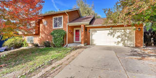 SPACIOUS home located in D-20! Gallery 1