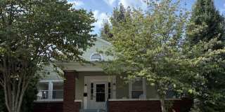 5 Bedroom, 2 Bath House - Available August 2027! 5 Bedroom, 2 Bath House - Available August 2027! Gallery 1