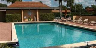 5250 WOODLAND LAKES Drive Gallery 7