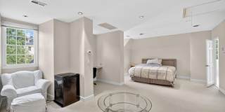 2310 KALORAMA Road NW Gallery 29