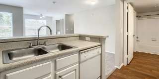 Eden Pointe - Affordable Housing Gallery 4