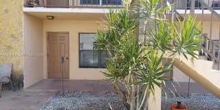 2240 Van Buren St Gallery 1