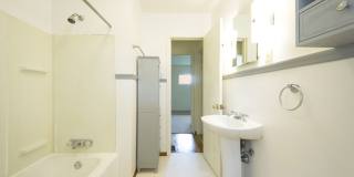 Crestmont Avenue House! Gallery 12