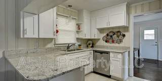 21 Lisa Dr Gallery 12